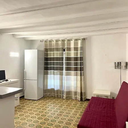 1 Apartment